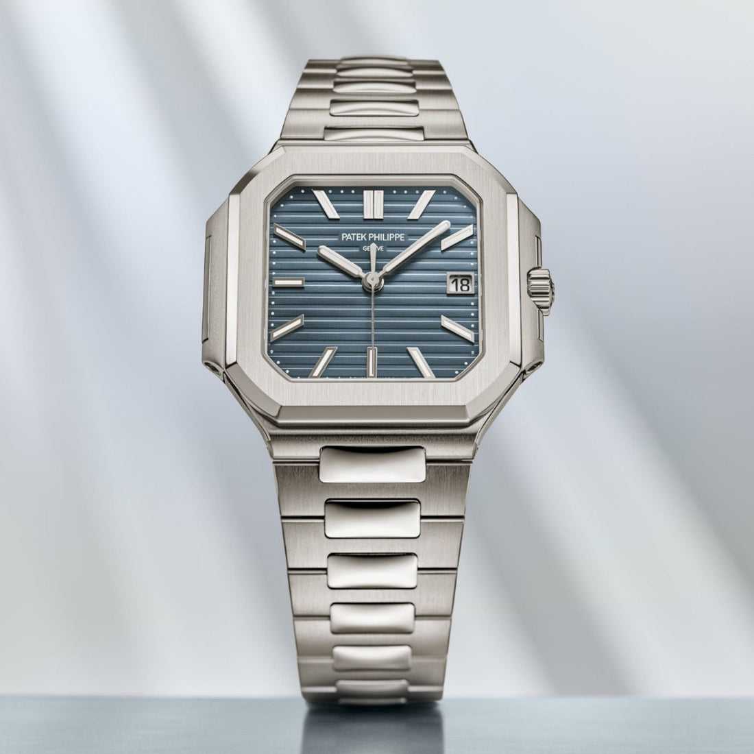 Patek Philippe Blue Dial 45 mm Stainless Steel Bracelet Men's Watch (Ref. V1)